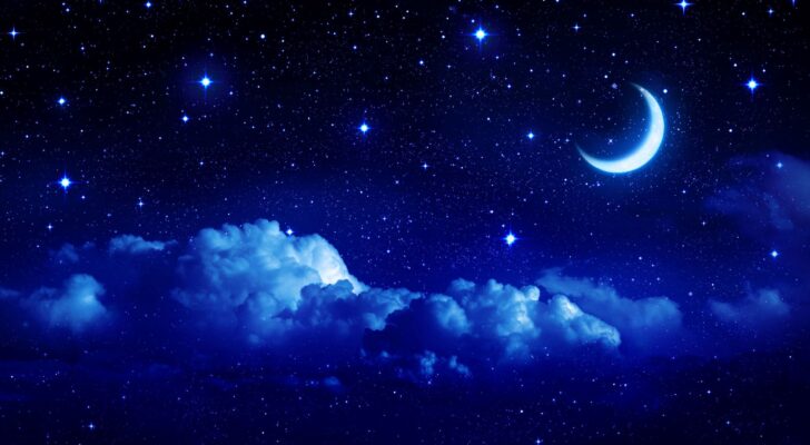 Луна, облака, звезды