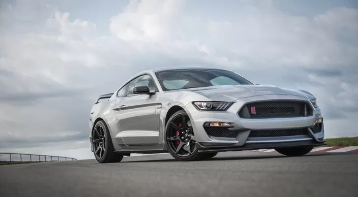 2020-mustang-shelby-gt350r-6s-5120×2880